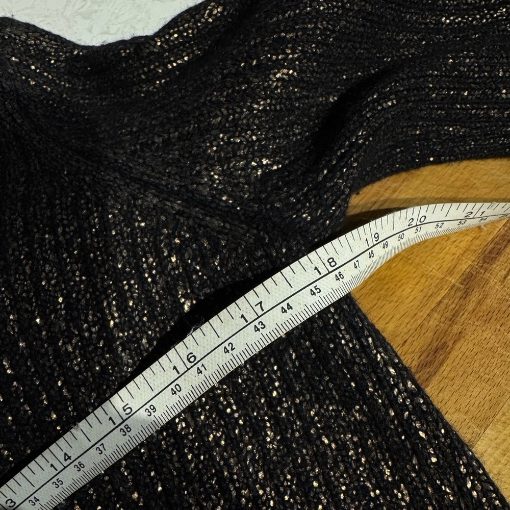 Pink Tartan 100% Wool Black and Bronze Knit Sweater - Picture 5 of 13